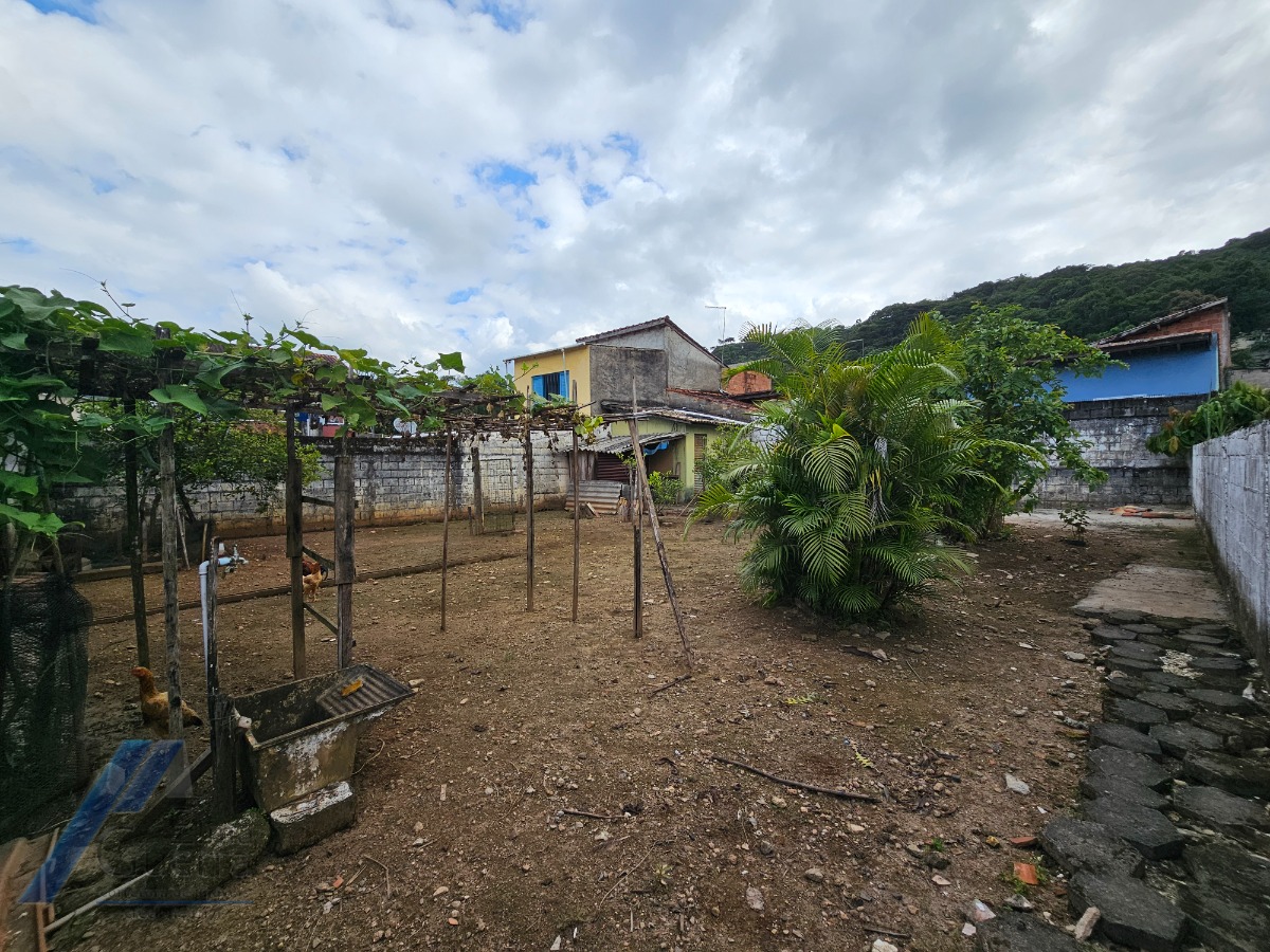 Casa, 3 quartos, 250 m² - Foto 9