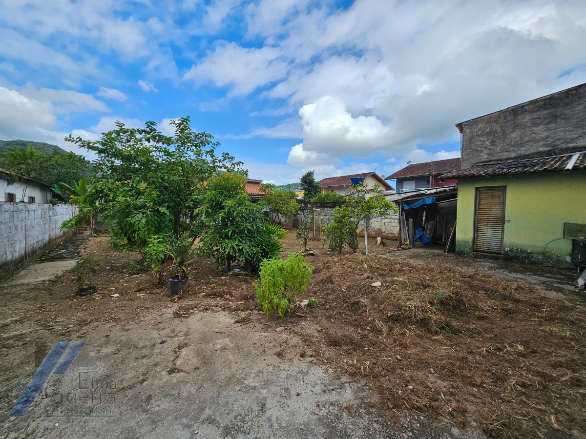 Casa, 3 quartos, 250 m² - Foto 1