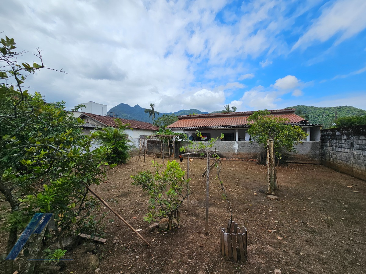 Casa, 3 quartos, 250 m² - Foto 12