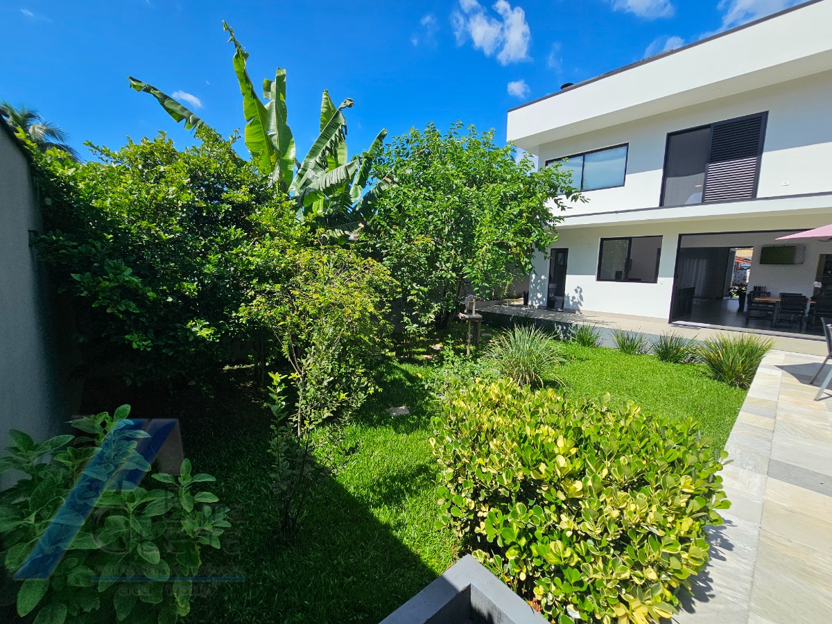 Casa, 4 quartos, 300 m² - Foto 12