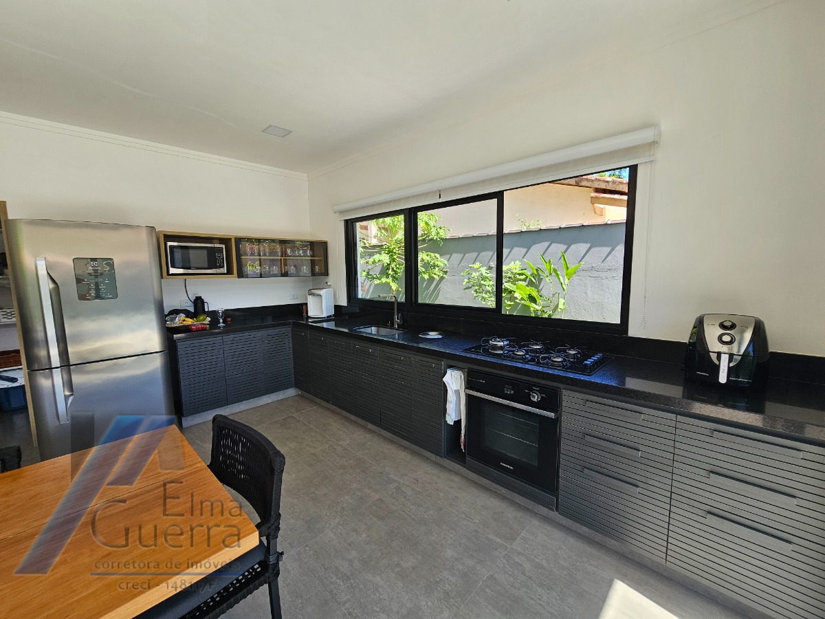 Casa, 4 quartos, 300 m² - Foto 31