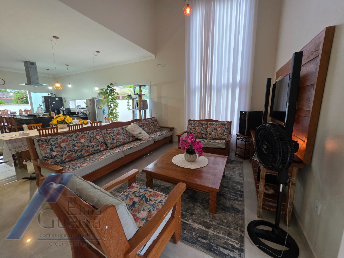 Casa, 3 quartos, 250 m² - Foto 8