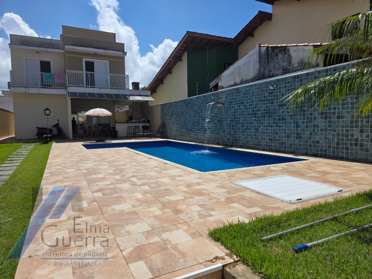 Casa, 4 quartos, 250 m² - Foto 4