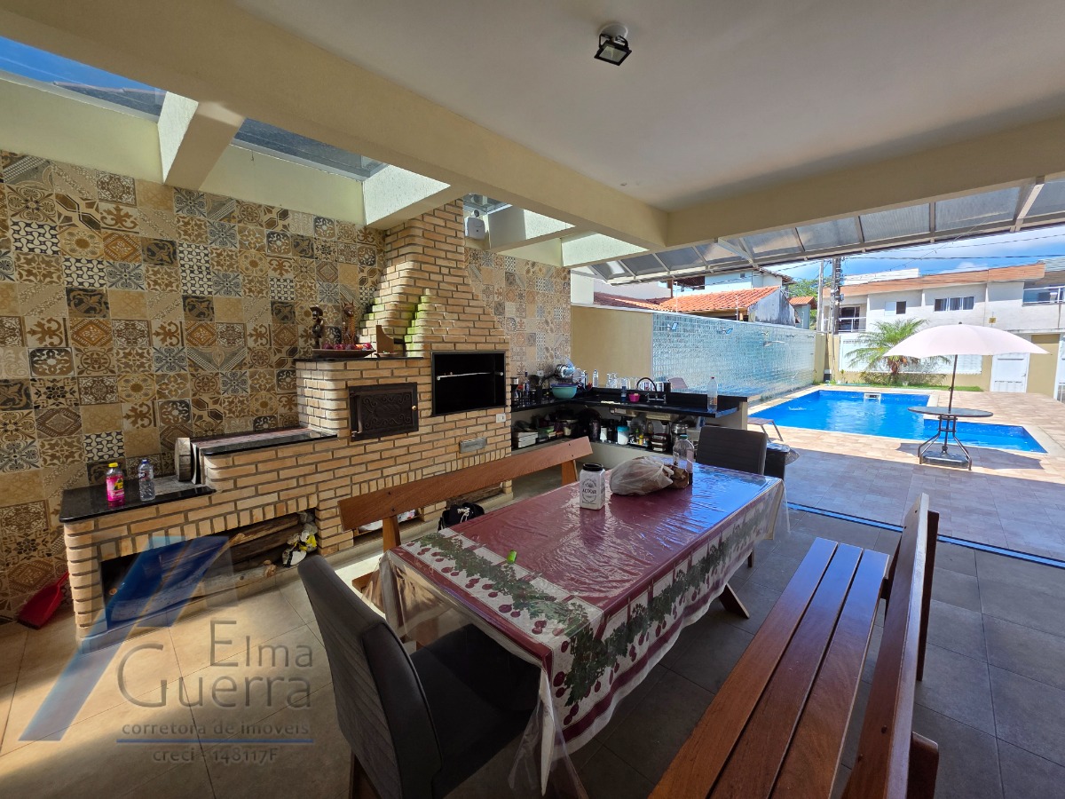 Casa, 4 quartos, 250 m² - Foto 15
