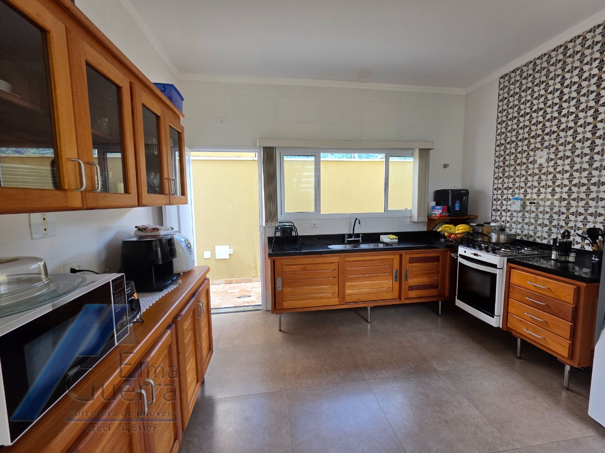 Casa, 4 quartos, 250 m² - Foto 26