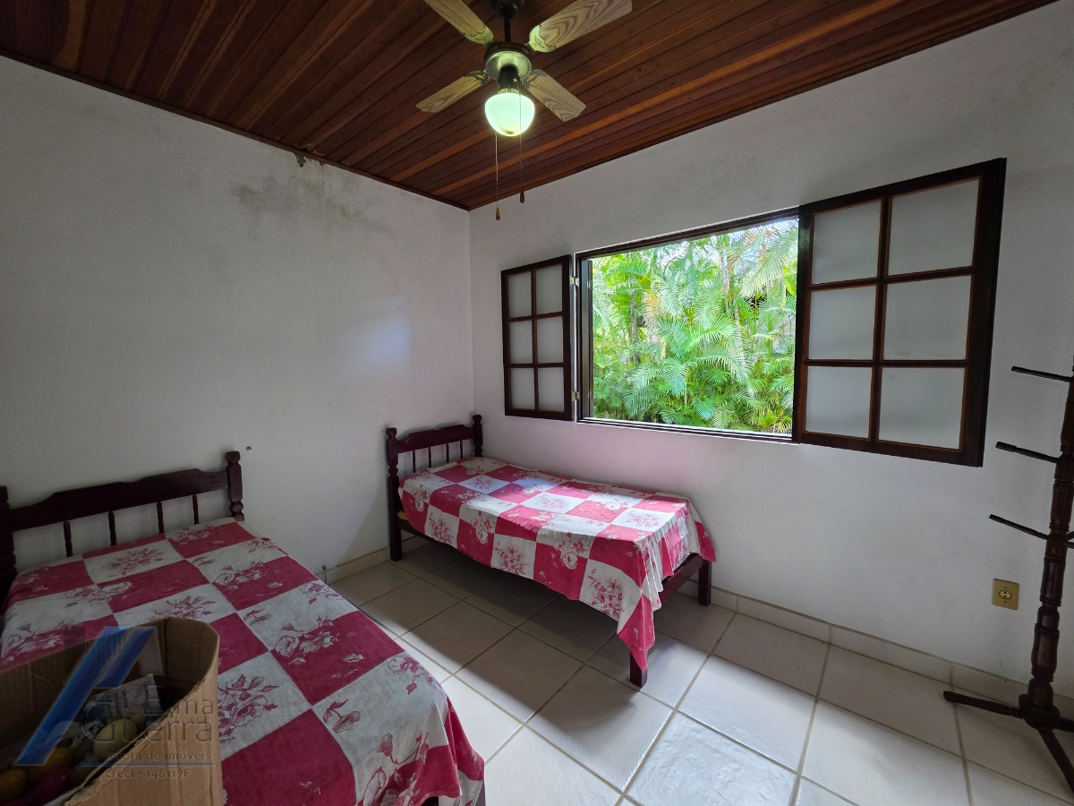 Casa, 3 quartos, 244 m² - Foto 33
