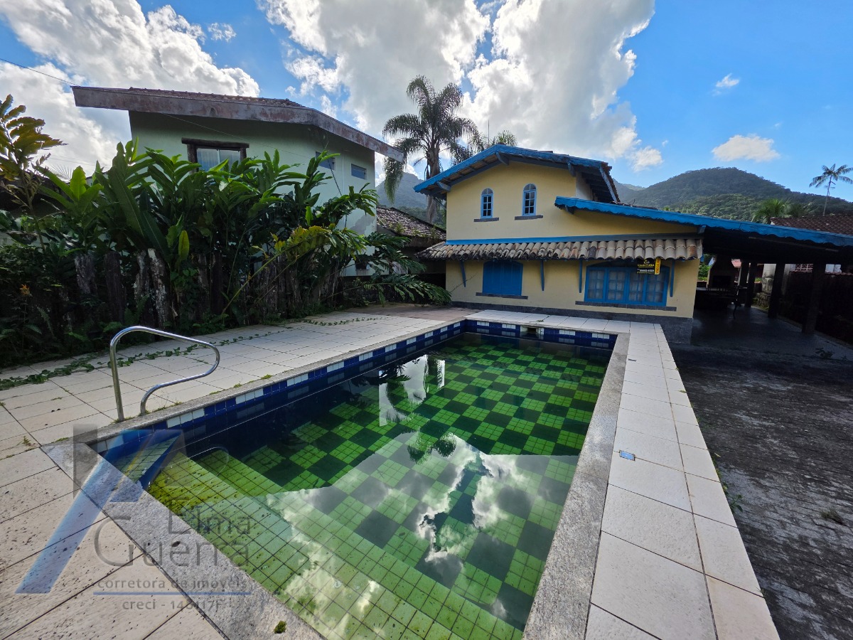 Casa, 3 quartos, 250 m² - Foto 1