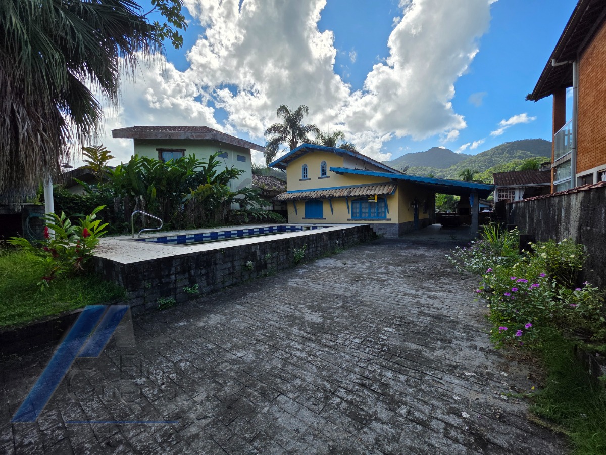 Casa, 3 quartos, 250 m² - Foto 9