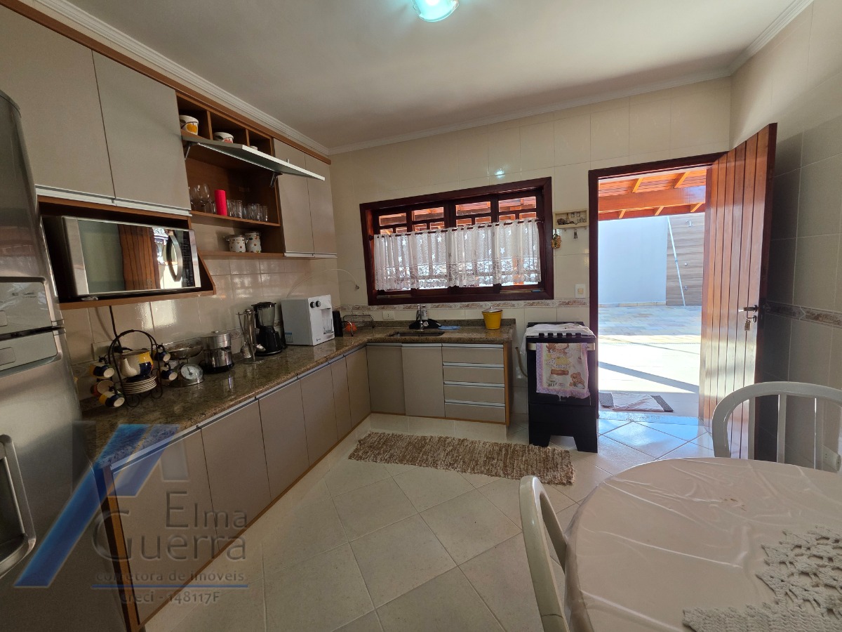 Casa, 3 quartos, 180 m² - Foto 29