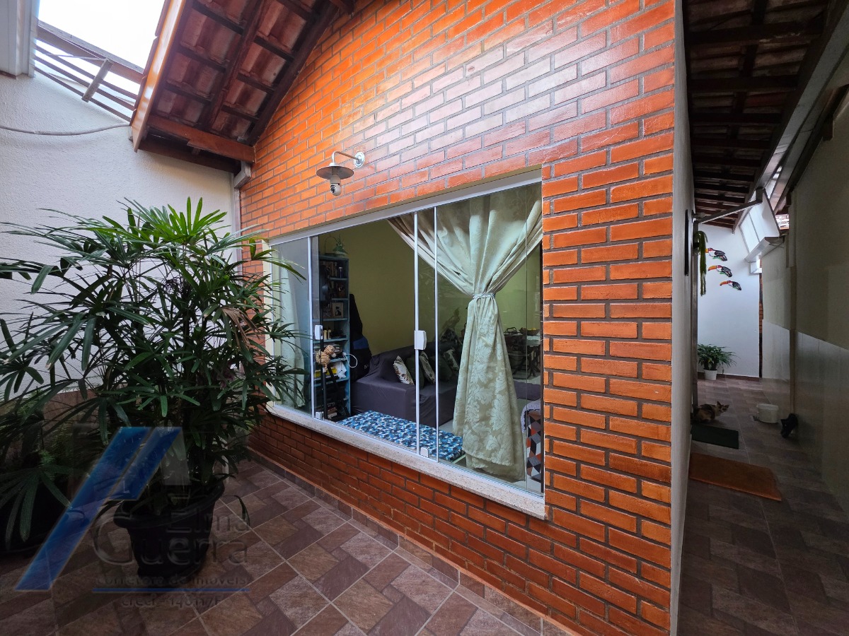 Casa, 3 quartos, 103 m² - Foto 1