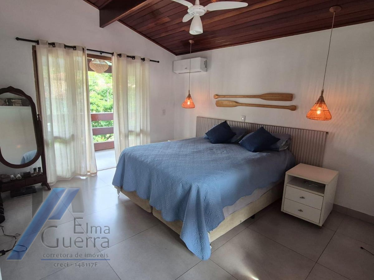 Casa, 4 quartos, 250 m² - Foto 11