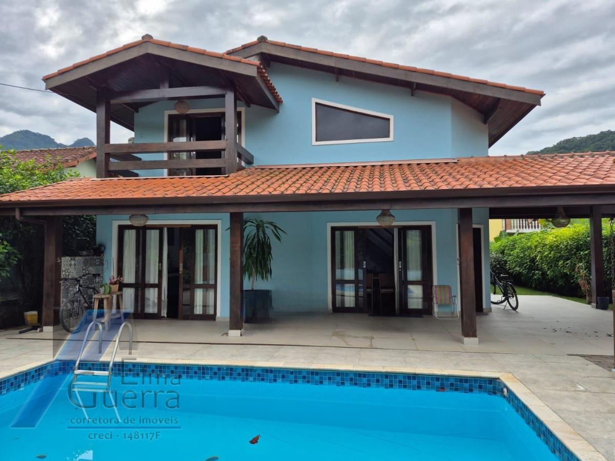 Casa, 4 quartos, 250 m² - Foto 1