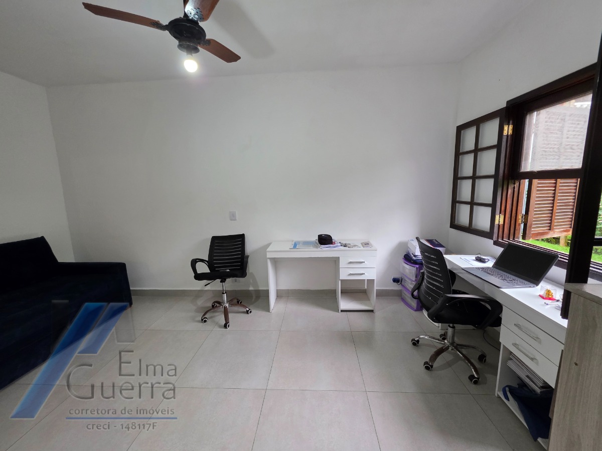 Casa, 4 quartos, 220 m² - Foto 30