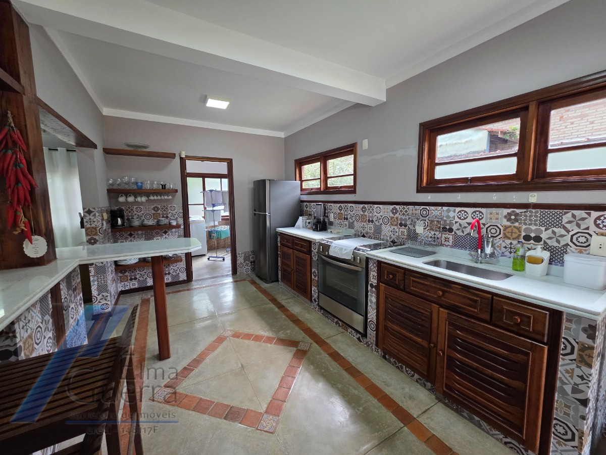Casa, 3 quartos, 290 m² - Foto 24