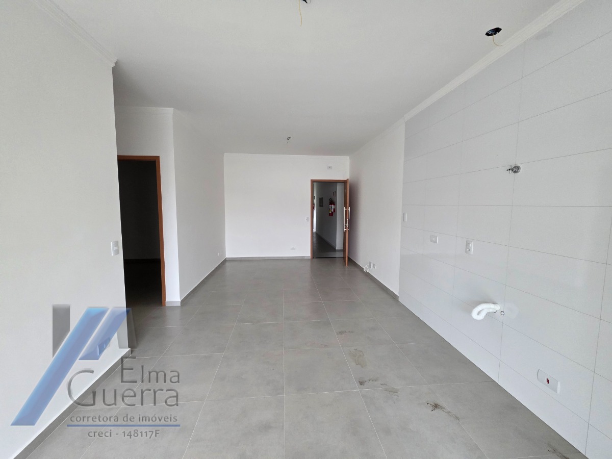 Ubatuba, Itaguá - Apartamento com 02 dormitórios sendo 01 suíte e área de lazer.