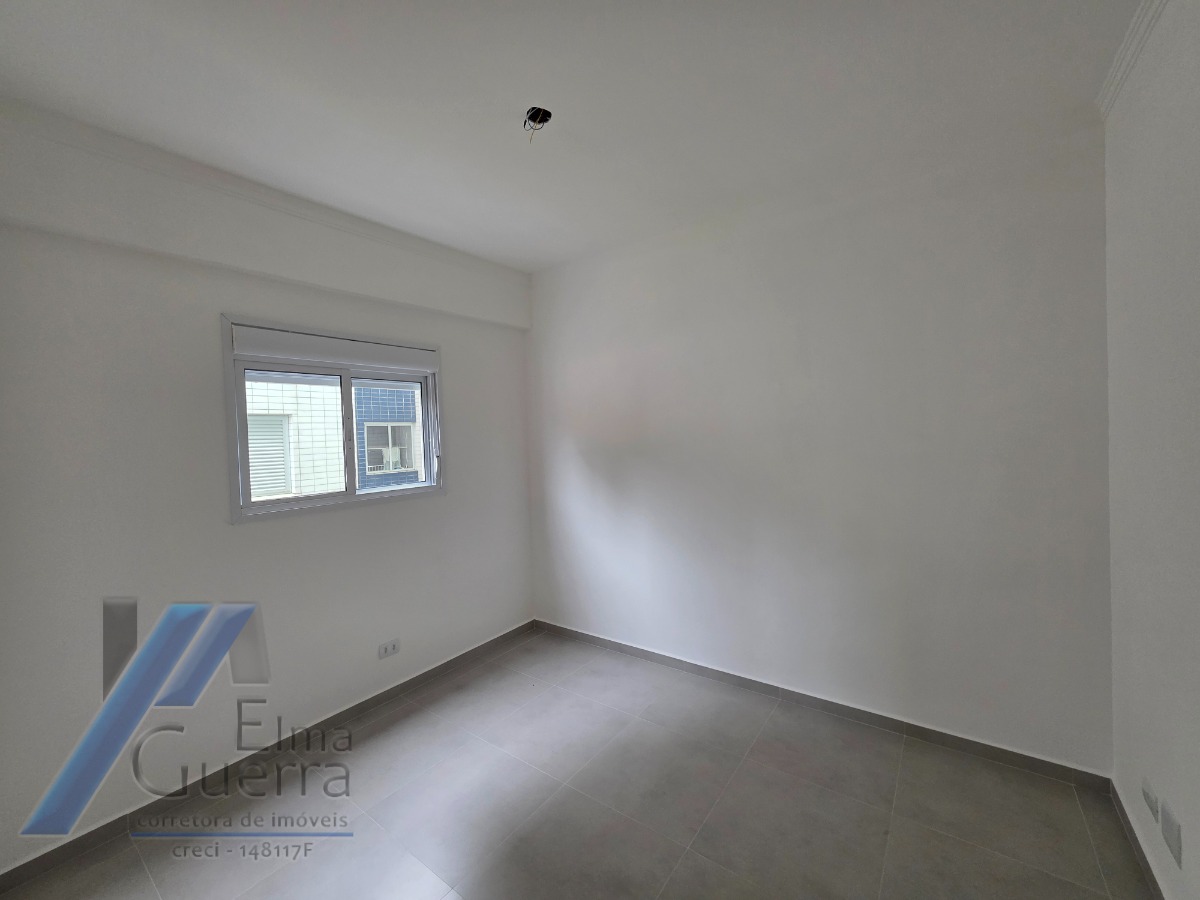 Ubatuba, Itaguá - Apartamento com 02 dormitórios sendo 01 suíte e área de lazer.