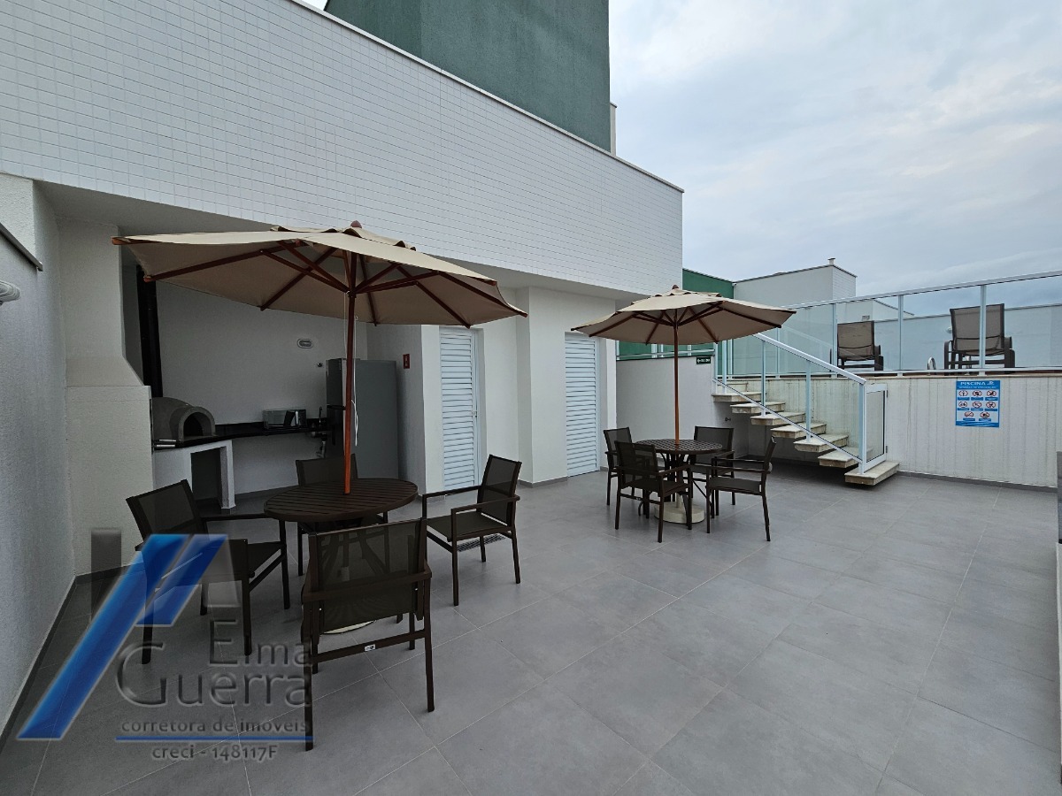 Ubatuba, Itaguá - Apartamento com 02 dormitórios sendo 01 suíte e área de lazer.