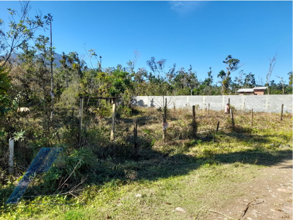 Ubatuba, Vila de Itamambuca - Terreno com 300m2, documento de posse.