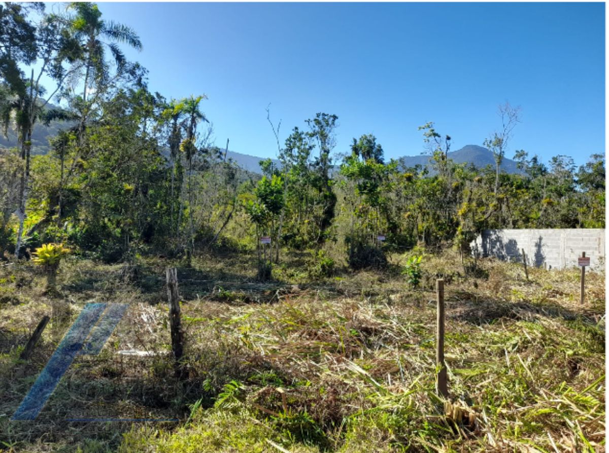 Ubatuba, Vila de Itamambuca - Terreno com 300m2, documento de posse.