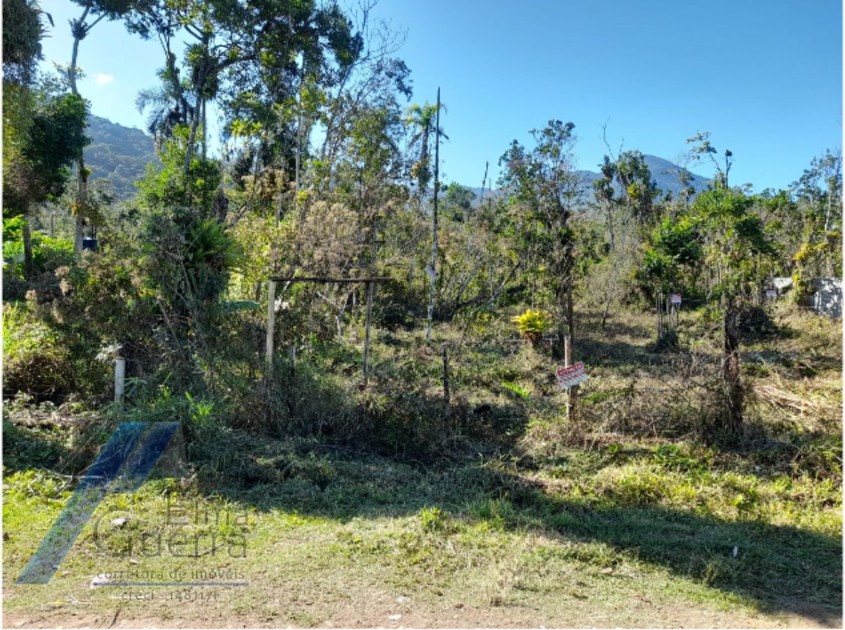 Ubatuba, Vila de Itamambuca - Terreno com 300m2, documento de posse.