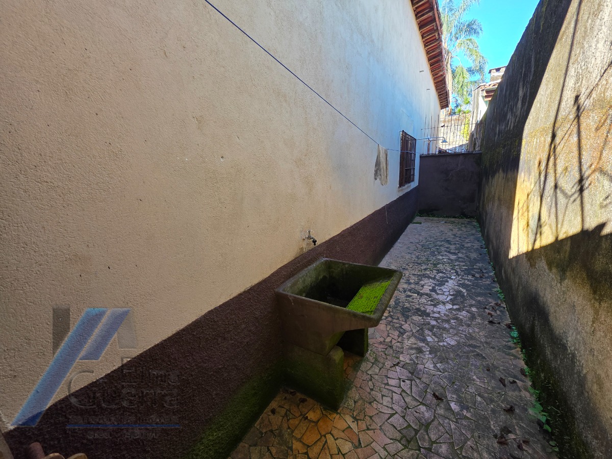 Ubatuba, Pereque-açu - Ótimo investimento 02 Casas no mesmo terreno com entrada individual.