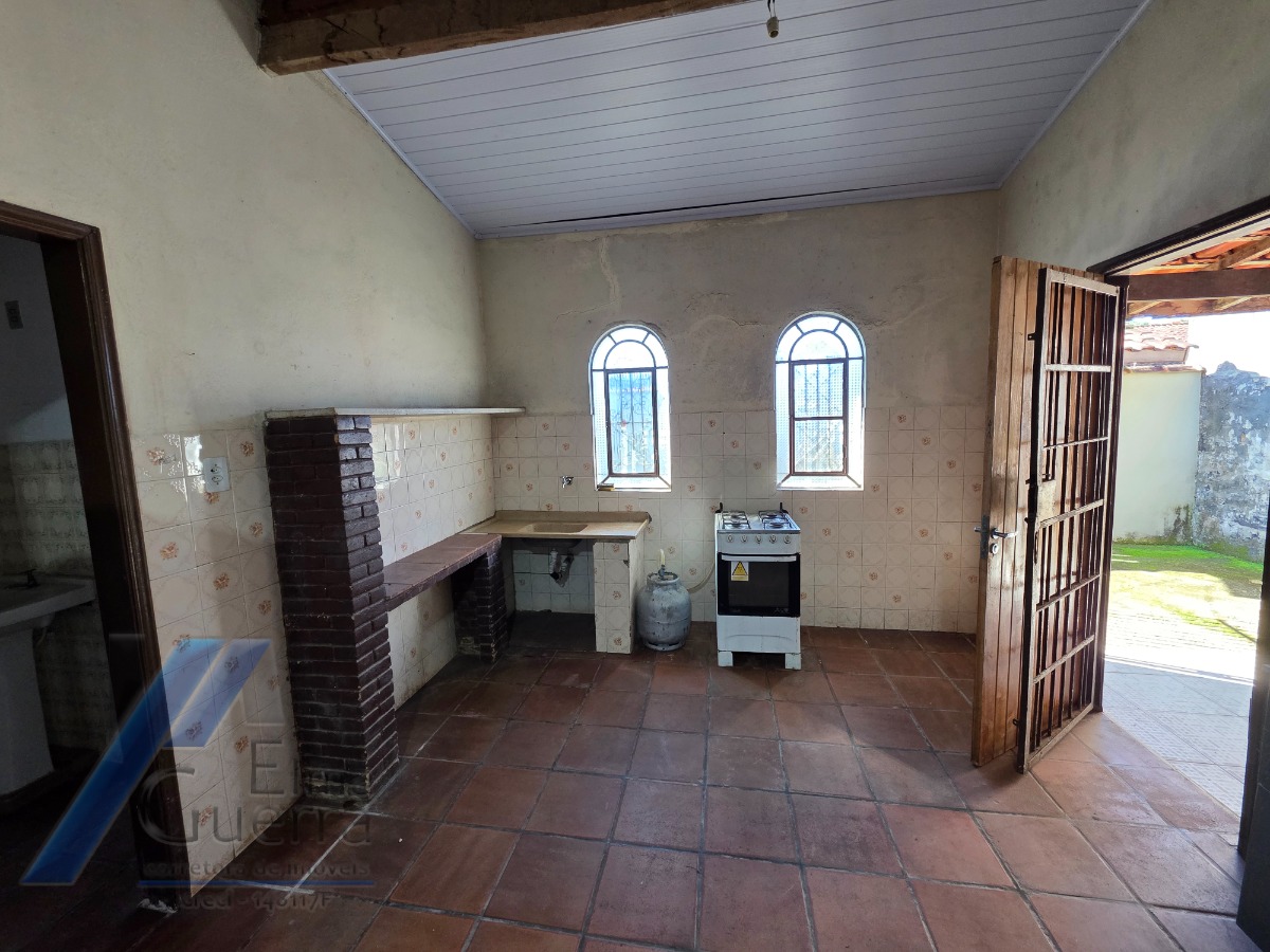 Ubatuba, Pereque-açu - Ótimo investimento 02 Casas no mesmo terreno com entrada individual.