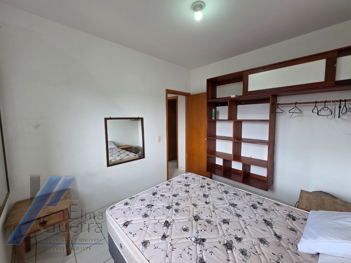 Ubatuba, Centro - Apartamento mobiliado com 02 dormitórios com elevador.