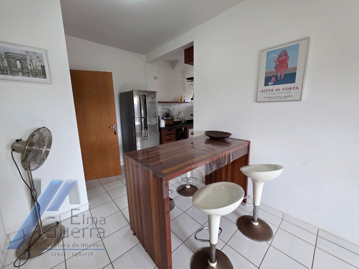 Ubatuba, Centro - Apartamento mobiliado com 02 dormitórios com elevador.