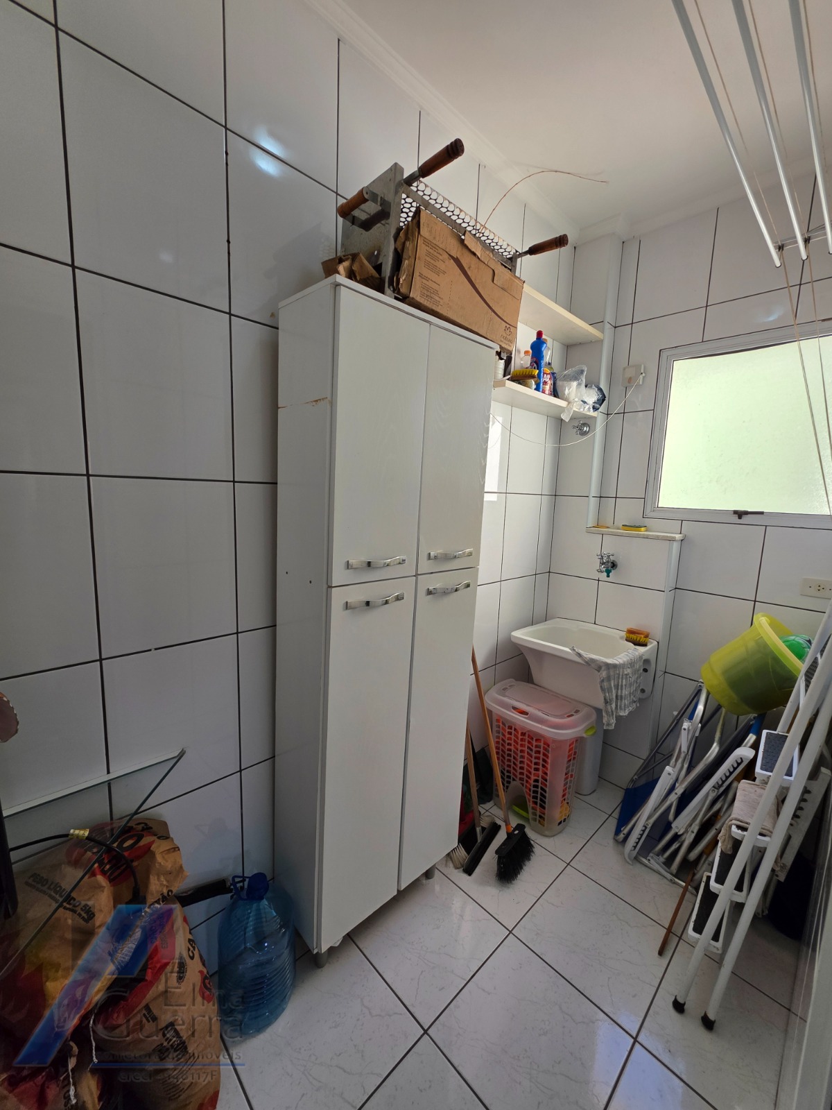Ubatuba, Centro - Apartamento mobiliado com 2 dormitórios sendo 01 suíte e área de lazer.