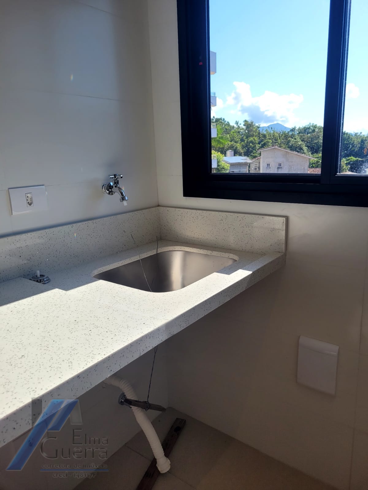 Ubatuba, Itagua - Apartamento em construção, Ampla área de Lazer, 02 Dormitórios sendo 01 Suíte, 73,65m2.
