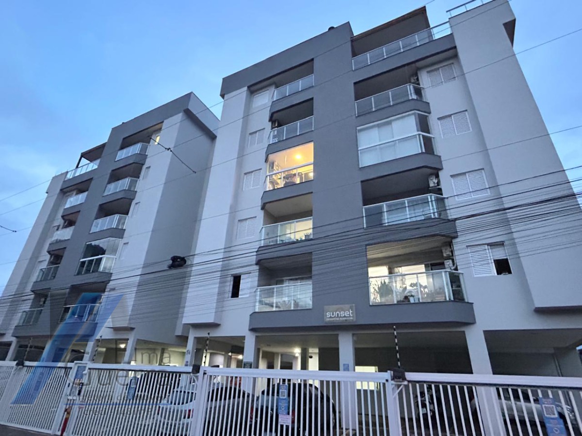 Apartamento, 2 quartos, 70 m² - Foto 1