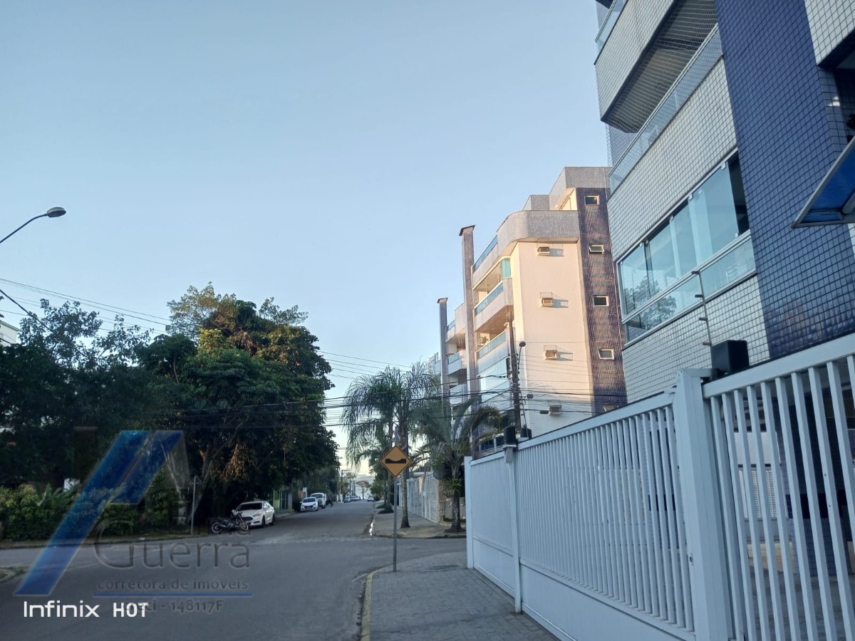 Ubatuba, Itagua - Apartamento de 02 dormitórios sendo 01 suíte, a 150 metros da praia.