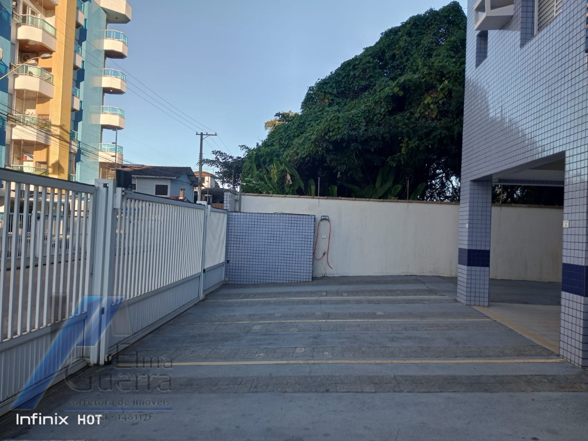 Ubatuba, Itagua - Apartamento de 02 dormitórios sendo 01 suíte, a 150 metros da praia.