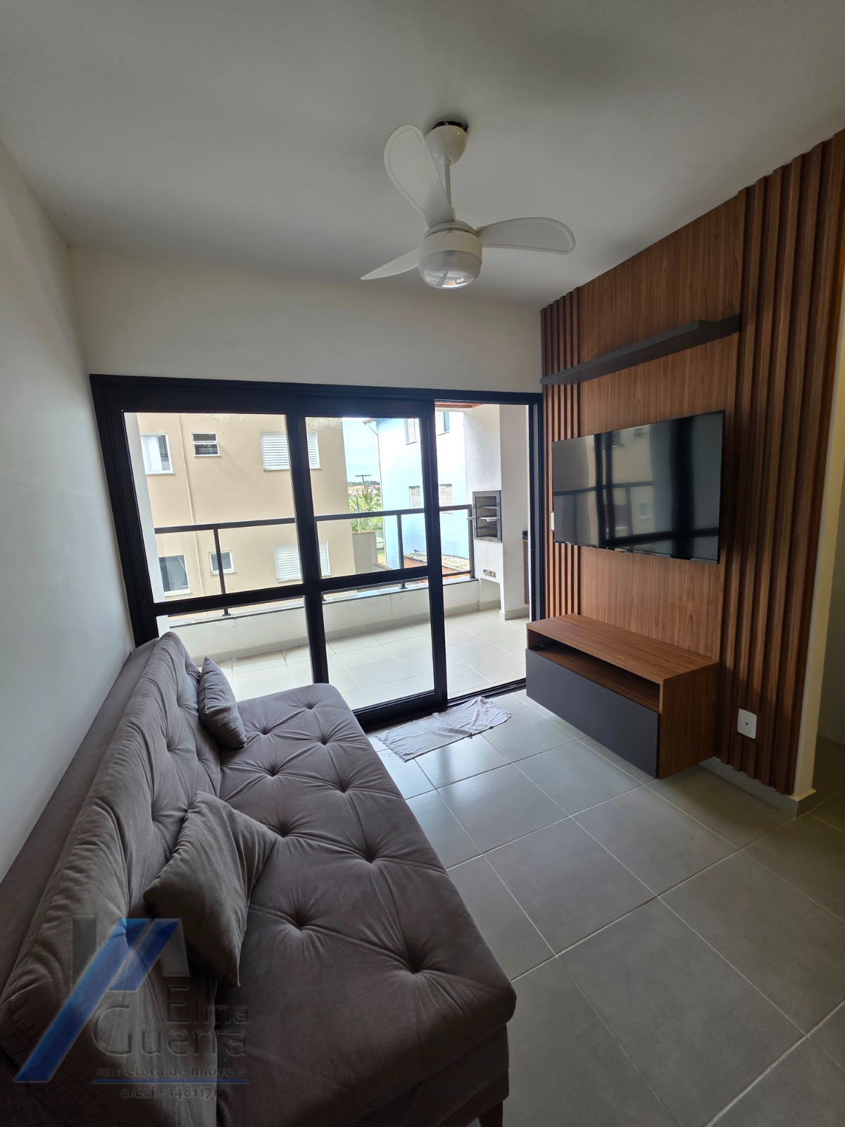 Ubatuba, Itaguá - Apartamento mobiliado com 02 dormitórios sendo 01 suíte e área de lazer.