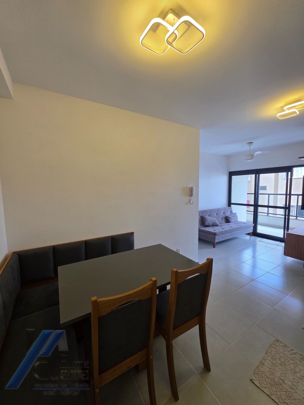 Ubatuba, Itaguá - Apartamento mobiliado com 02 dormitórios sendo 01 suíte e área de lazer.
