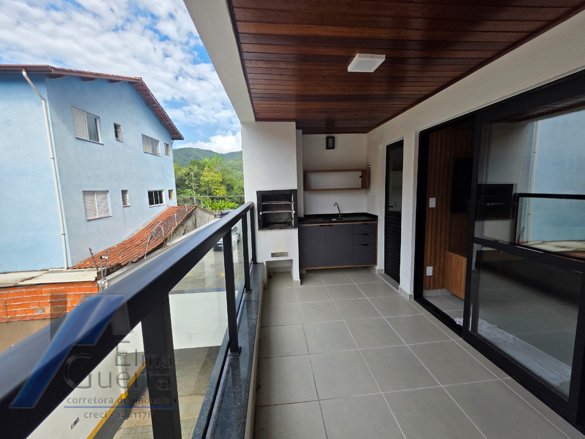 Ubatuba, Itaguá - Apartamento mobiliado com 02 dormitórios sendo 01 suíte e área de lazer.