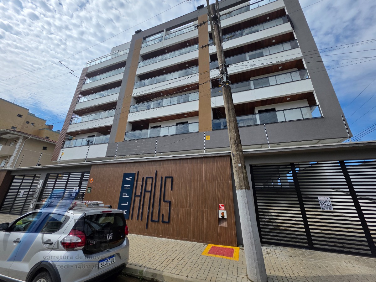 Ubatuba, Itaguá - Apartamento mobiliado com 02 dormitórios sendo 01 suíte e área de lazer.