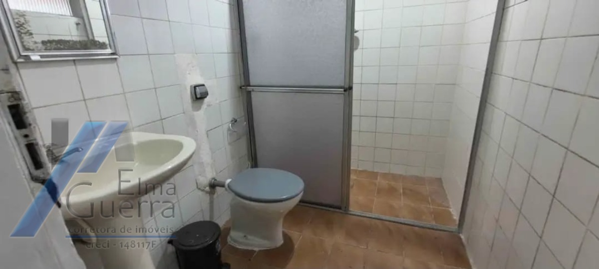 Ubatuba, Pereque - Açu - Casa com 02 dormitórios, com terreno de 357 m2 com área construída 132m2..