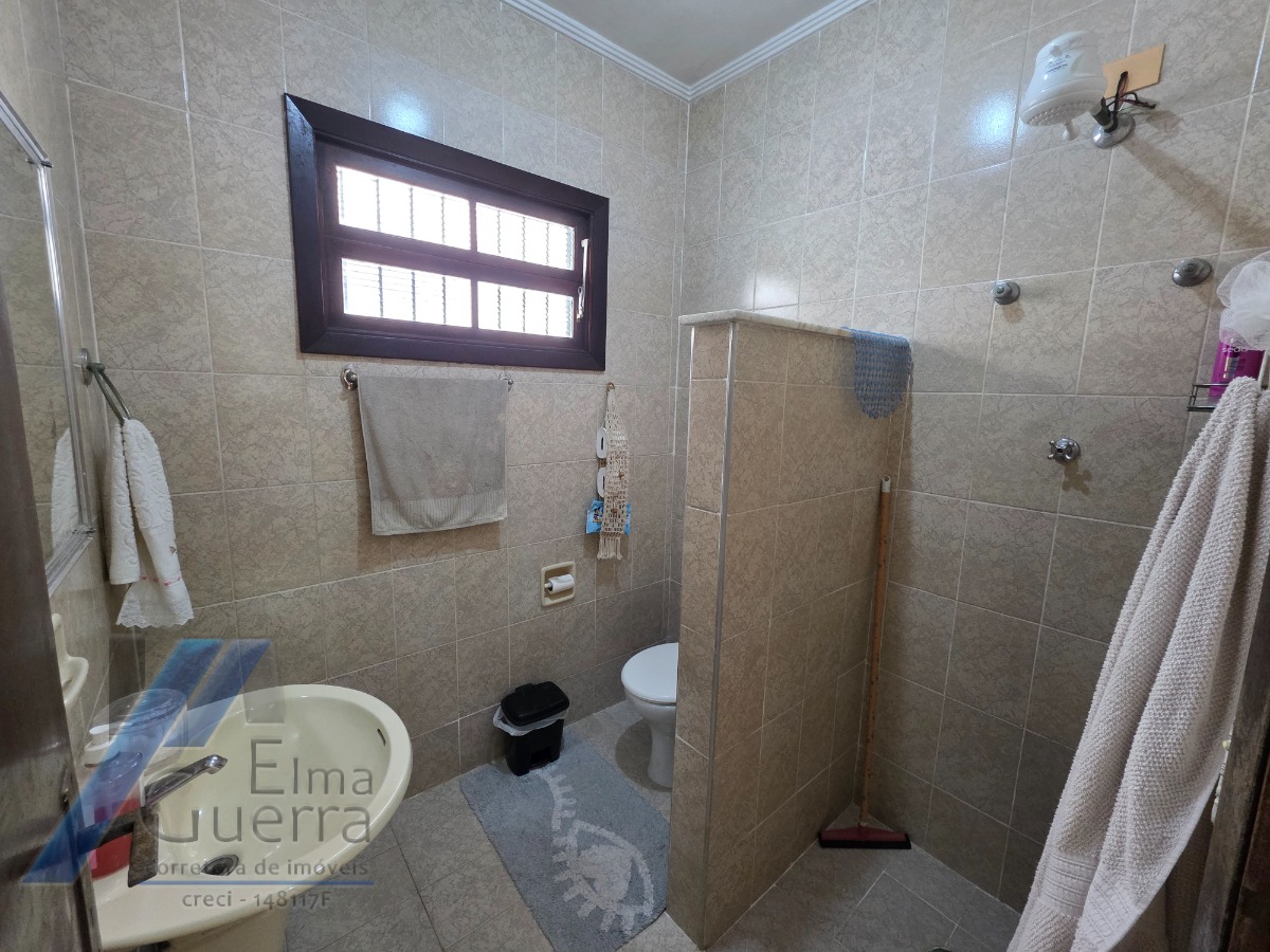 Casa, 3 quartos, 195 m² - Foto 40