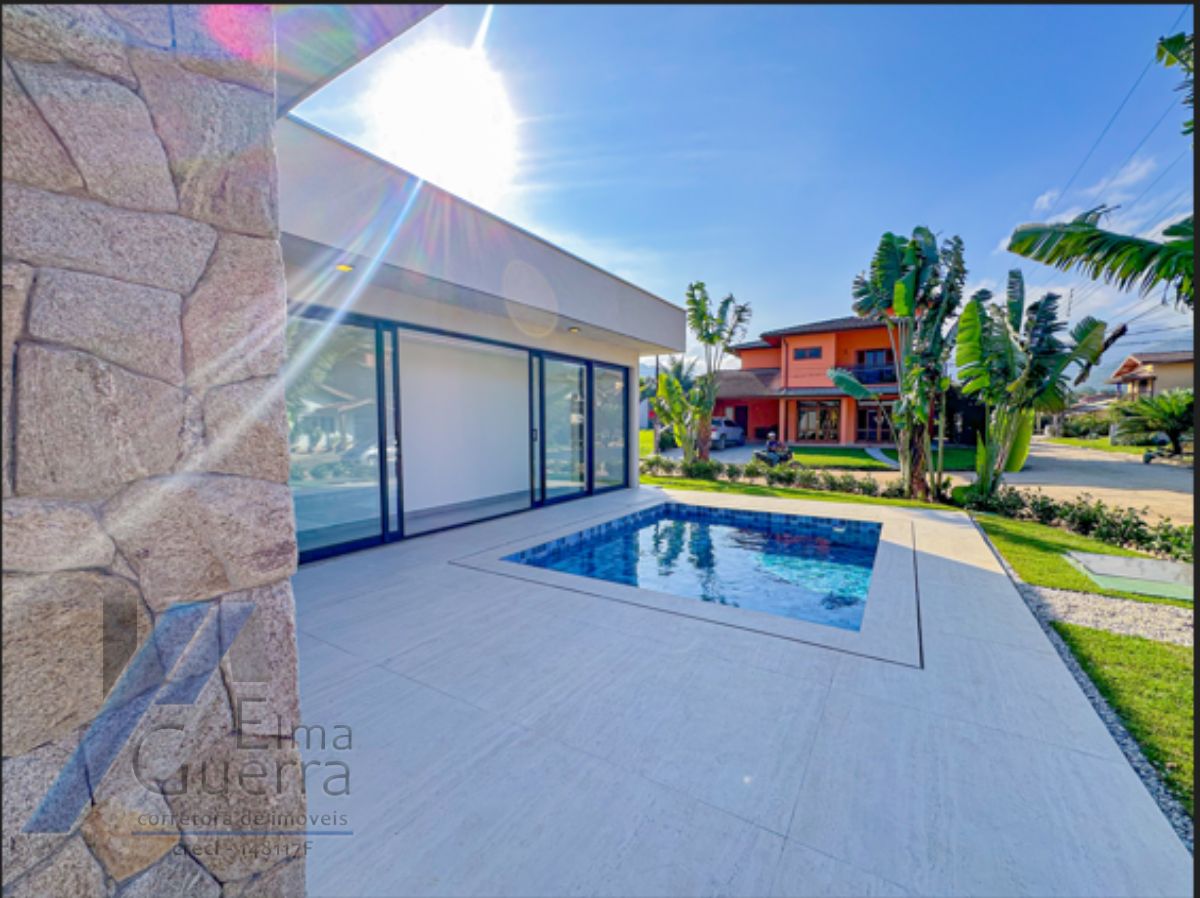 Casa, 3 quartos, 243 m² - Foto 17