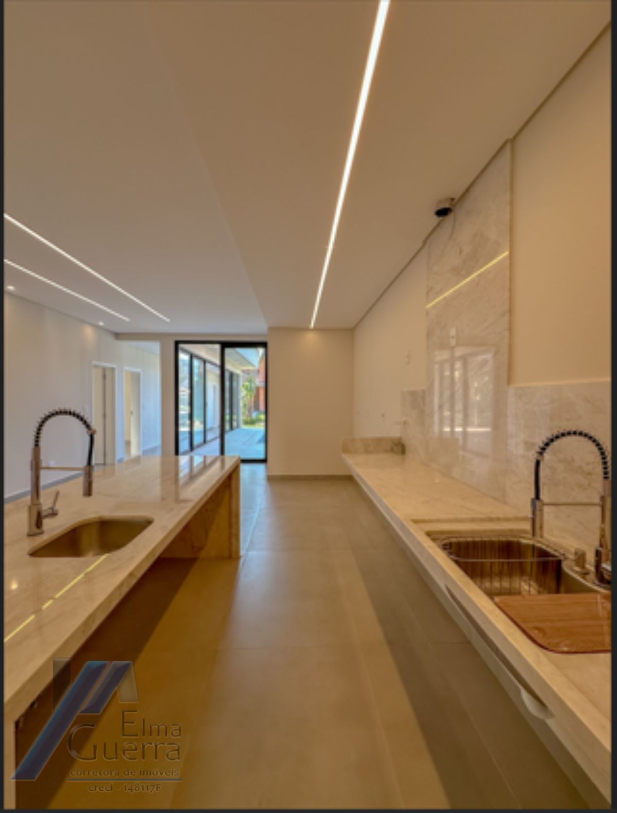 Casa, 3 quartos, 243 m² - Foto 38