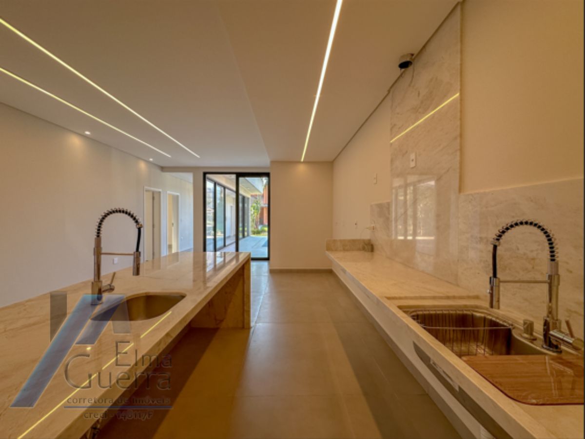 Casa, 3 quartos, 243 m² - Foto 36