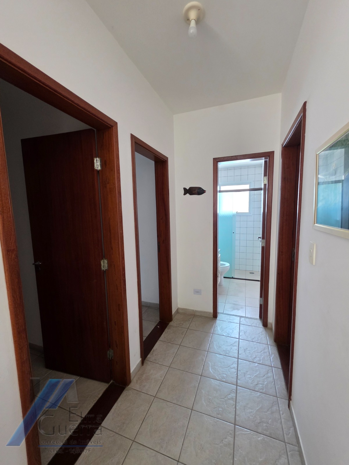 Ubatuba, Centro - Apartamento mobiliado com 03 dormitórios sendo 01 suíte e área de lazer.