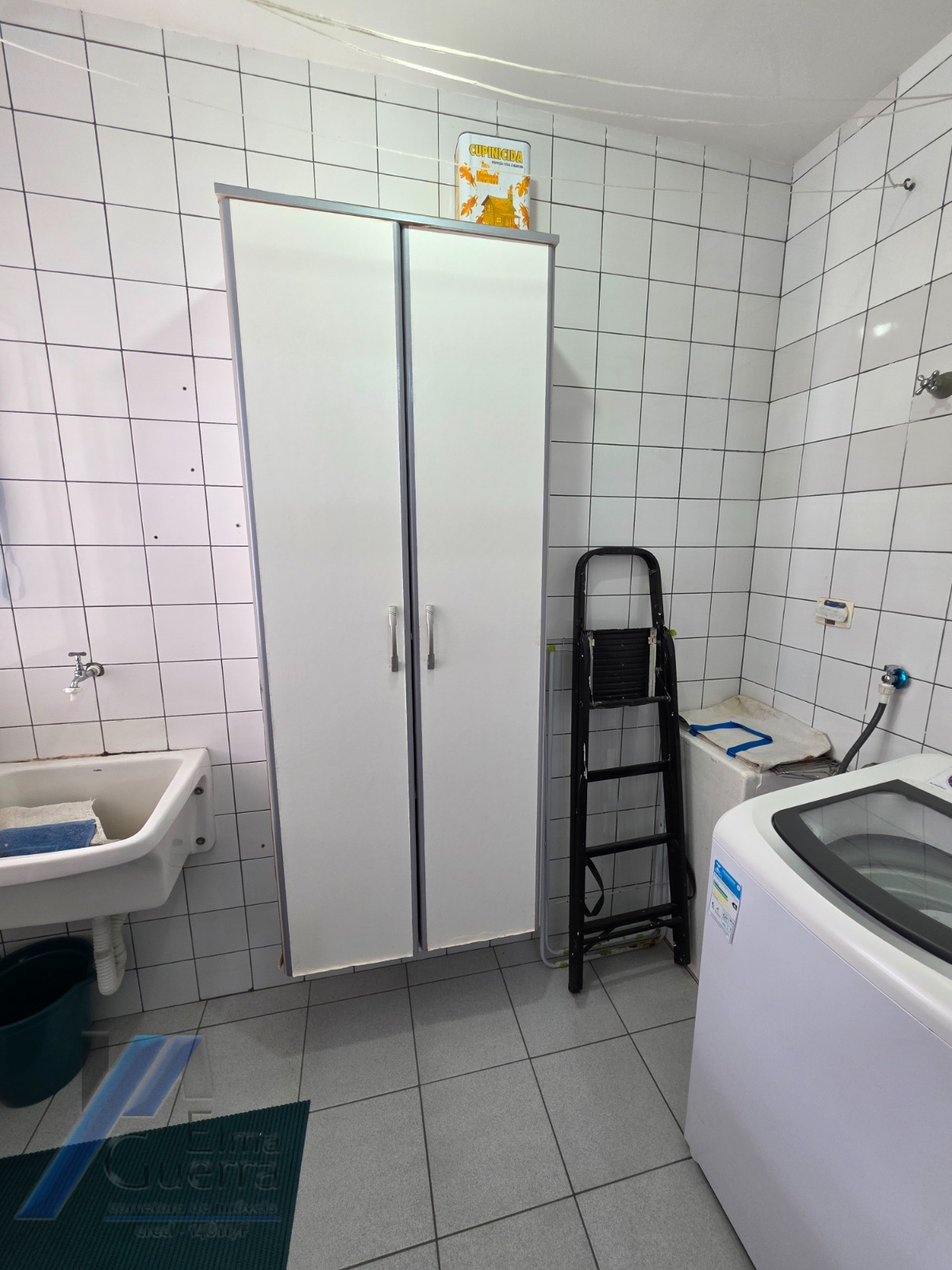 Ubatuba, Centro - Apartamento mobiliado com 03 dormitórios sendo 01 suíte e área de lazer.