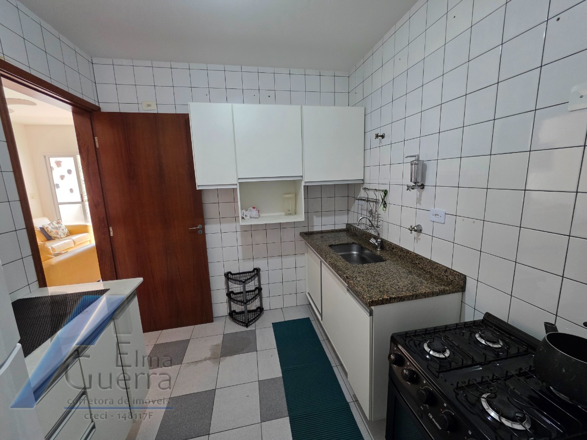 Ubatuba, Centro - Apartamento mobiliado com 03 dormitórios sendo 01 suíte e área de lazer.