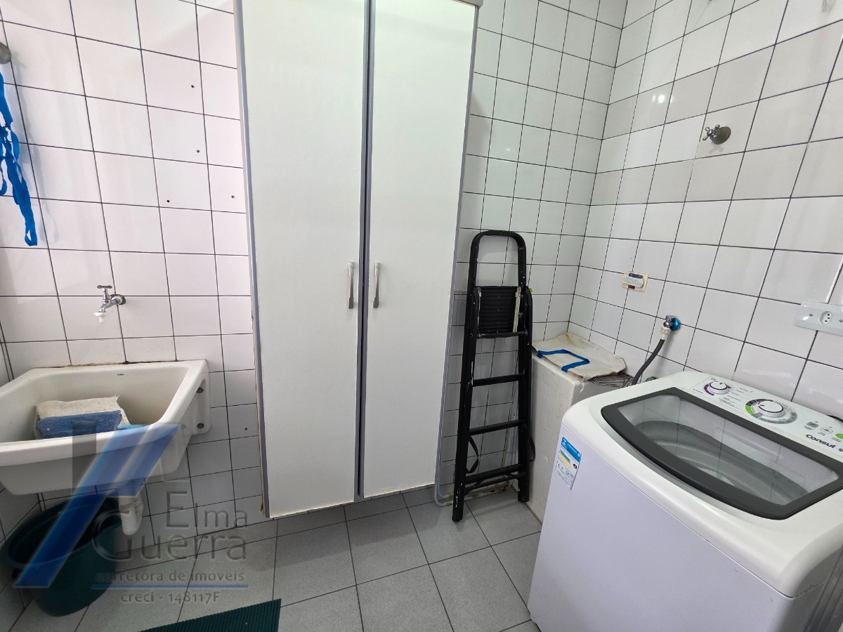 Ubatuba, Centro - Apartamento mobiliado com 03 dormitórios sendo 01 suíte e área de lazer.