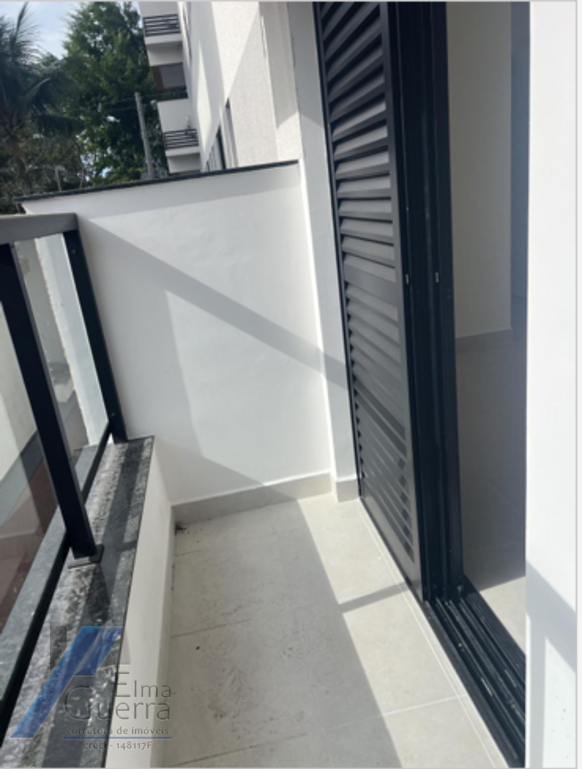 Ubatuba, Itagua - Apartamento com 02 dormitórios sendo 01 suíte e área de lazer.