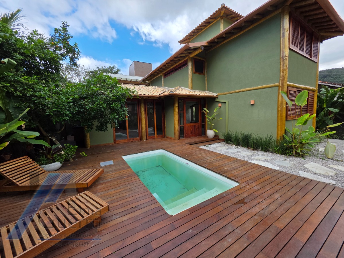 Ubatuba, Ressaca - Casa nova com 03 dormitórios, sendo 02 suítes, com área de lazer. - foto 1
