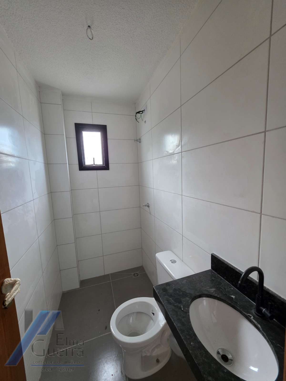 Ubatuba, Perequê Açu - Apartamento em construção com 02 dormitórios, sendo 01 suíte e área de lazer.