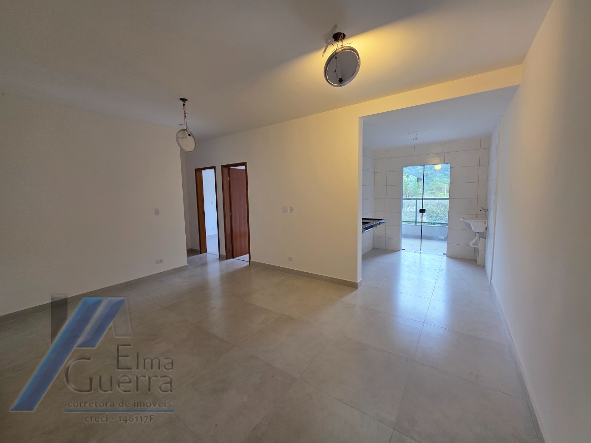 Ubatuba - Pereque açu - Apartamento novo com 02 dormitórios sendo 01 suíte e área de lazer.